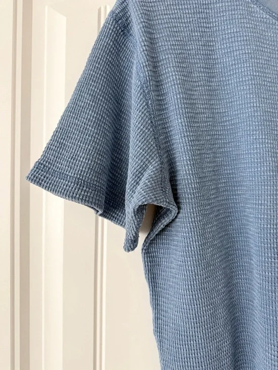 Stussy Light Blue Short Sleeve PIGMENT DYED SS THERMAL. Size small. Unisex - Picture 4 of 6